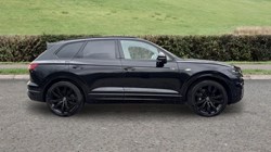 2023 (23) VOLKSWAGEN TOUAREG 3.0 V6 TDI 4Motion Black Edition 5dr Tip Auto 4989921