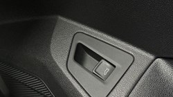 2023 (23) VOLKSWAGEN TOUAREG 3.0 V6 TDI 4Motion Black Edition 5dr Tip Auto 4989964