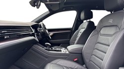 2023 (23) VOLKSWAGEN TOUAREG 3.0 V6 TDI 4Motion Black Edition 5dr Tip Auto 4989919