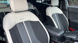 2025 (75) KIA SPORTAGE 1.6T GDi HEV GT-Line S 5dr Auto 4874541