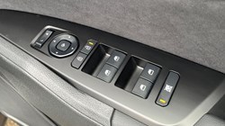 2025 (75) KIA SPORTAGE 1.6T GDi HEV GT-Line S 5dr Auto 4874538