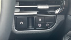 2025 (75) KIA SPORTAGE 1.6T GDi HEV GT-Line S 5dr Auto 4874573