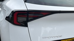 2025 (75) KIA SPORTAGE 1.6T GDi HEV GT-Line S 5dr Auto 4874565