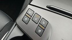 2025 (75) KIA SPORTAGE 1.6T GDi HEV GT-Line S 5dr Auto 4874553