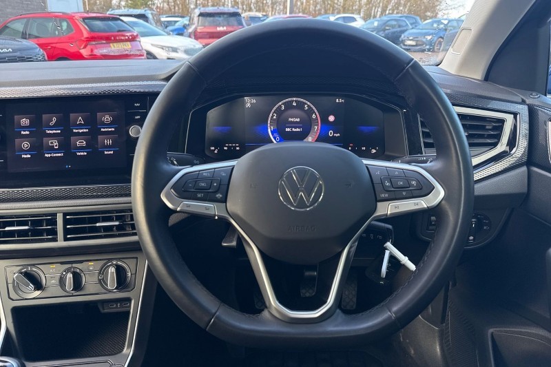 2024 (74) VOLKSWAGEN POLO 1.0 Life 5dr 4900775
