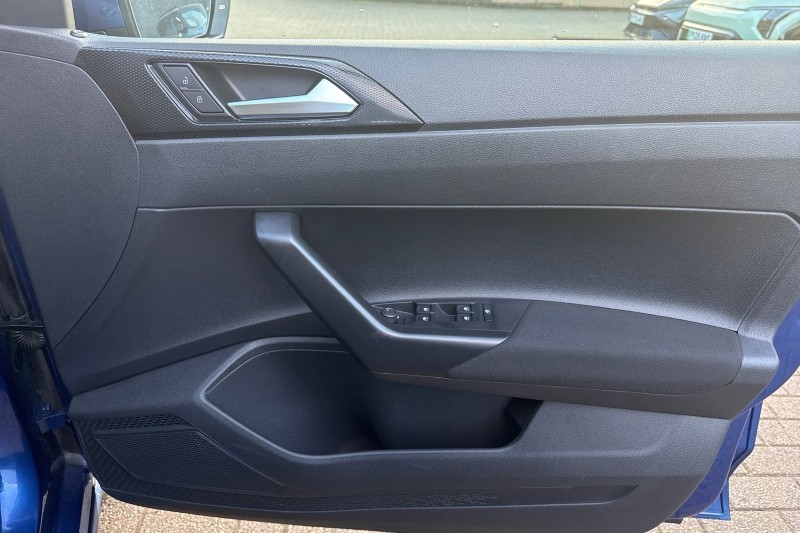 2024 (74) VOLKSWAGEN POLO 1.0 Life 5dr 4900733