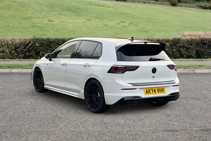 2024 (74) VOLKSWAGEN GOLF 2.0 TSI 333 R Black Edition 4Motion 5dr DSG 4903805