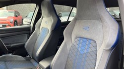 2024 (74) VOLKSWAGEN GOLF 2.0 TSI 333 R Black Edition 4Motion 5dr DSG 4903837