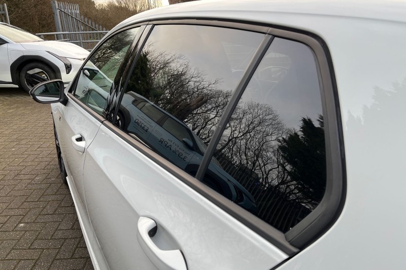 2024 (74) VOLKSWAGEN GOLF 2.0 TSI 333 R Black Edition 4Motion 5dr DSG 4903840