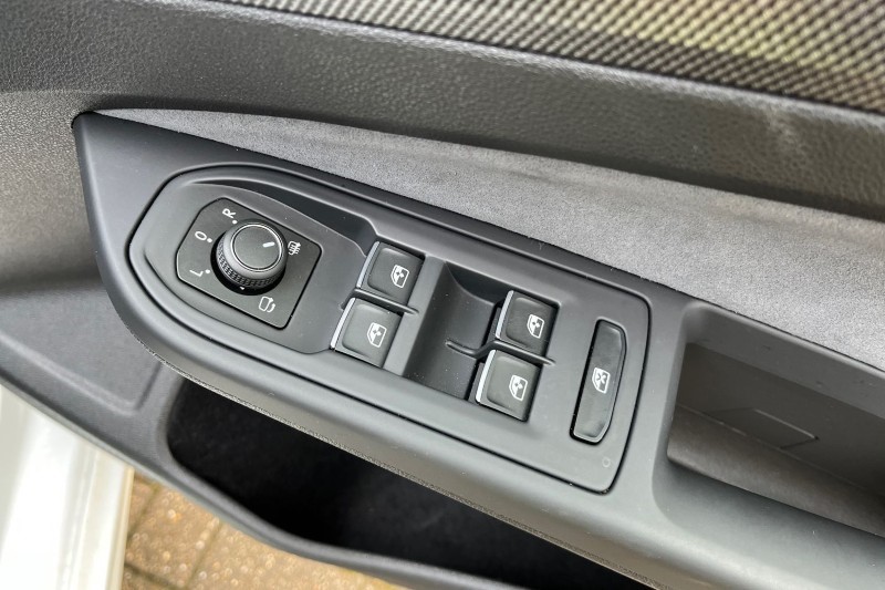 2024 (74) VOLKSWAGEN GOLF 2.0 TSI 333 R Black Edition 4Motion 5dr DSG 4903817