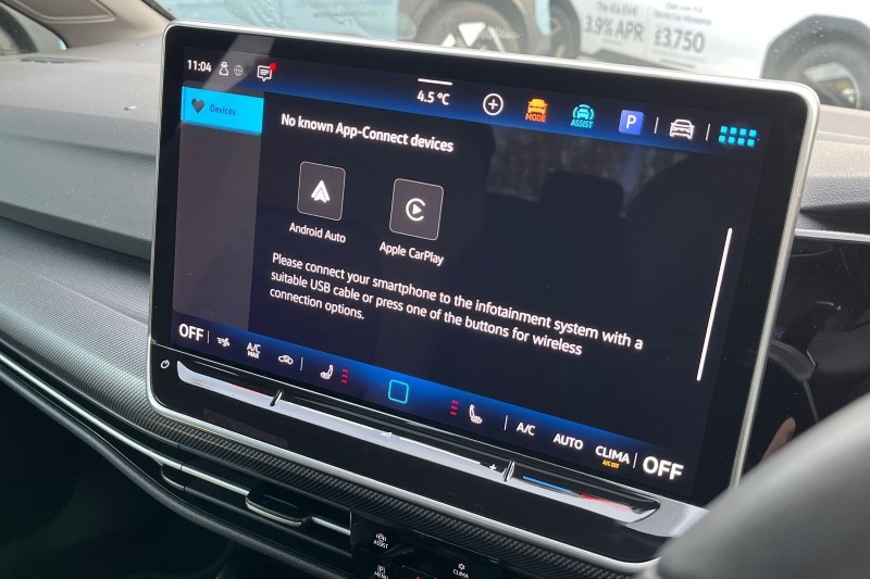 2024 (74) VOLKSWAGEN GOLF 2.0 TSI 333 R Black Edition 4Motion 5dr DSG 4903829