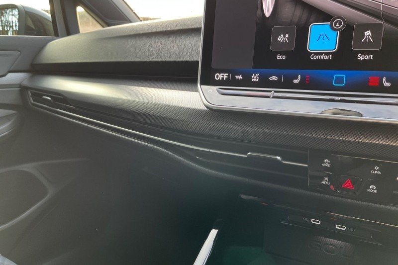 2024 (74) VOLKSWAGEN GOLF 2.0 TSI 333 R Black Edition 4Motion 5dr DSG 4903833