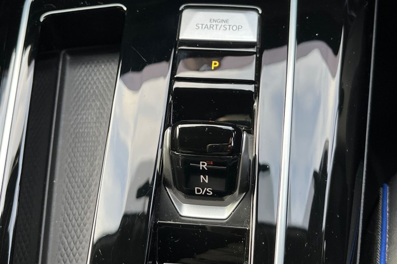 2024 (74) VOLKSWAGEN GOLF 2.0 TSI 333 R Black Edition 4Motion 5dr DSG 4903834