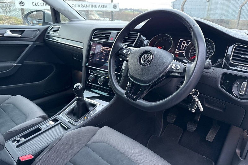 2018 (68) VOLKSWAGEN GOLF 1.5 TSI EVO 150 GT 5dr 5035886