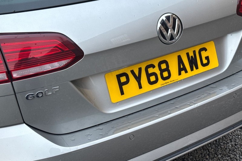 2018 (68) VOLKSWAGEN GOLF 1.5 TSI EVO 150 GT 5dr 5035911