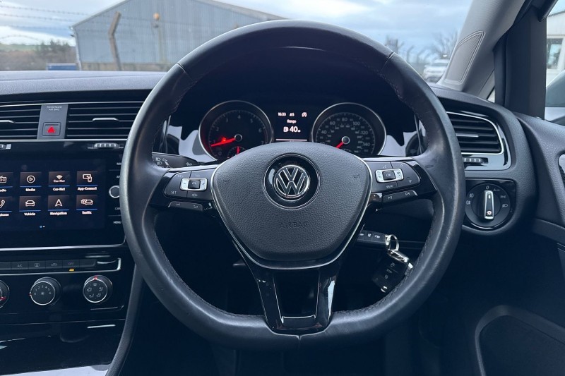 2018 (68) VOLKSWAGEN GOLF 1.5 TSI EVO 150 GT 5dr 5035893