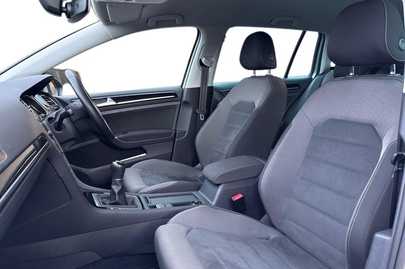 2018 (68) VOLKSWAGEN GOLF 1.5 TSI EVO 150 GT 5dr 5035879