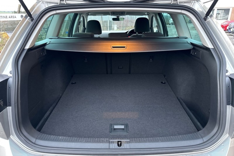 2018 (68) VOLKSWAGEN GOLF 1.5 TSI EVO 150 GT 5dr 5035907