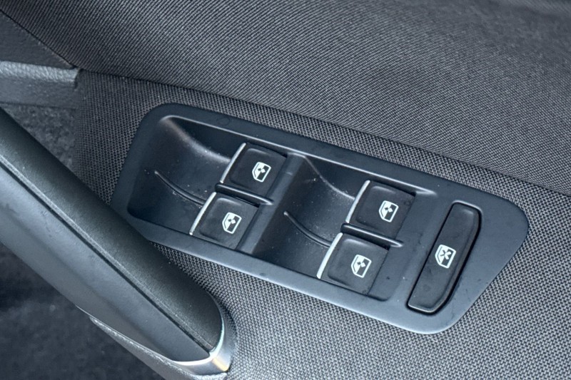 2018 (68) VOLKSWAGEN GOLF 1.5 TSI EVO 150 GT 5dr 5035889