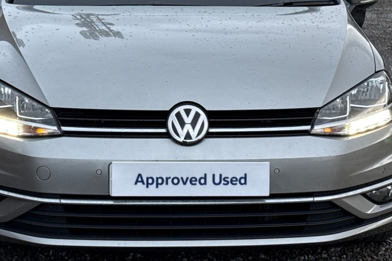 2018 (68) VOLKSWAGEN GOLF 1.5 TSI EVO 150 GT 5dr 5035909