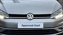 2018 (68) VOLKSWAGEN GOLF 1.5 TSI EVO 150 GT 5dr 5035909