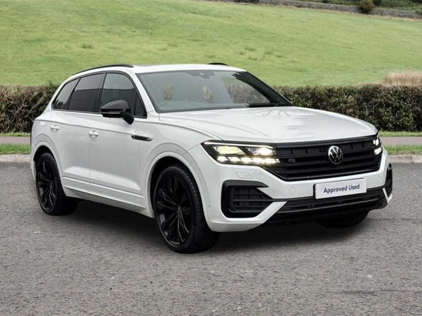 2022 (71) VOLKSWAGEN TOUAREG 3.0 V6 TDI 4Motion Black Edition 5dr Tip Auto