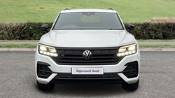 2022 (71) VOLKSWAGEN TOUAREG 3.0 V6 TDI 4Motion Black Edition 5dr Tip Auto 4938380