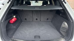 2022 (71) VOLKSWAGEN TOUAREG 3.0 V6 TDI 4Motion Black Edition 5dr Tip Auto 4938407