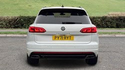 2022 (71) VOLKSWAGEN TOUAREG 3.0 V6 TDI 4Motion Black Edition 5dr Tip Auto 4938379