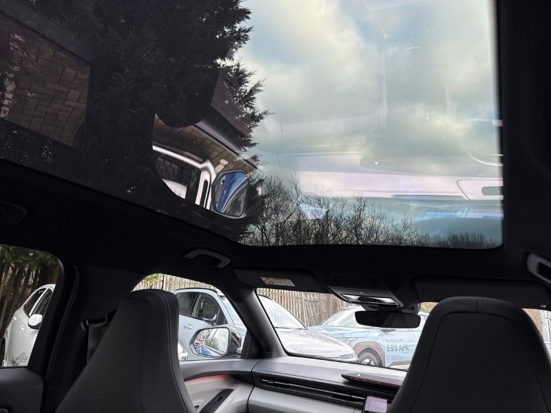 2024 (74) FORD CAPRI 250kW Premium 79kWh AWD 5dr Auto 4900216