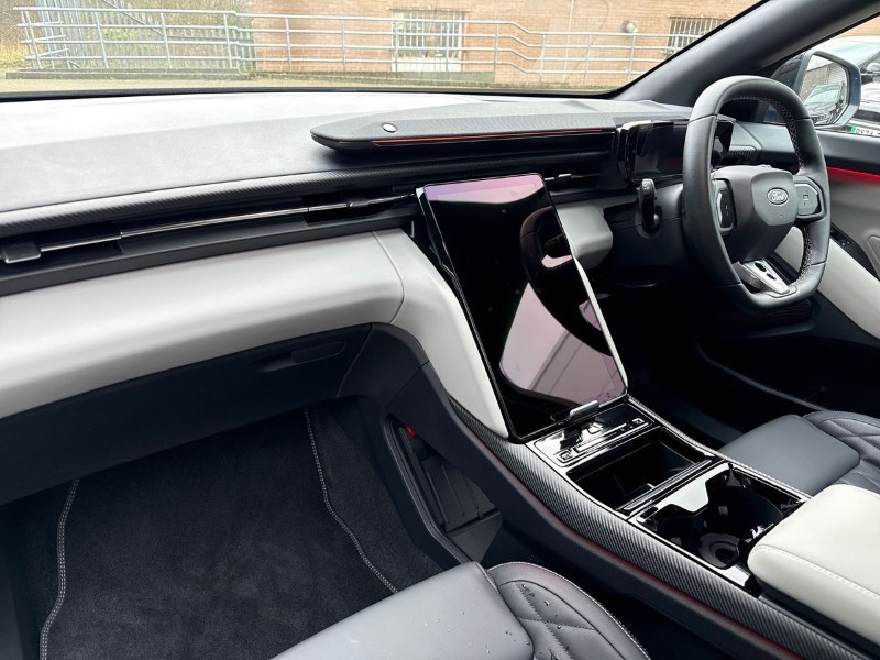 2024 (74) FORD CAPRI 250kW Premium 79kWh AWD 5dr Auto 4900240