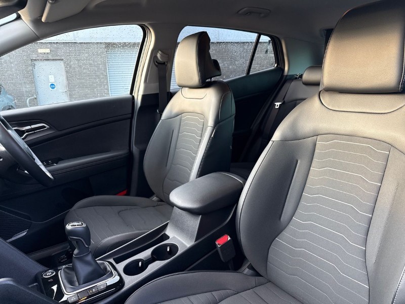 2025 (25) KIA SPORTAGE 1.6T GDi 157 48V ISG 3 5dr 4900359