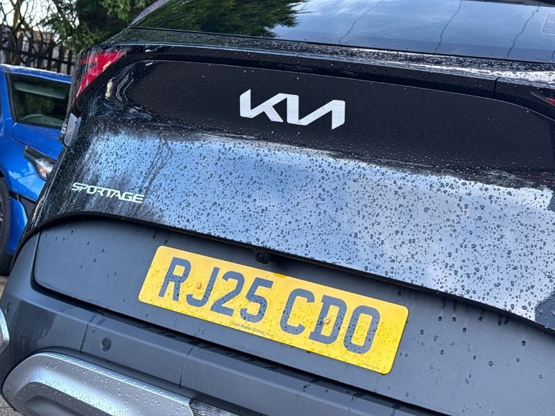 2025 (25) KIA SPORTAGE 1.6T GDi 157 48V ISG 3 5dr 4900367
