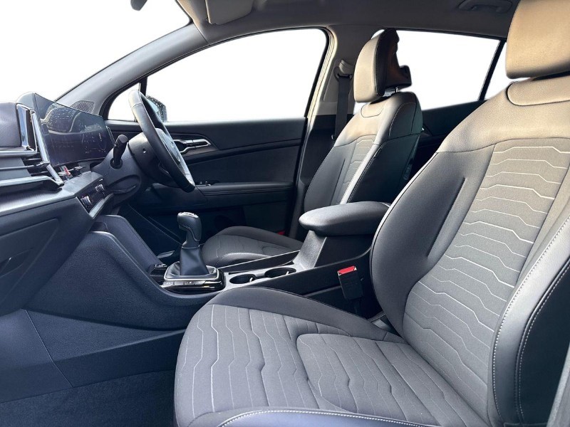 2025 (25) KIA SPORTAGE 1.6T GDi 157 48V ISG 3 5dr 4900330