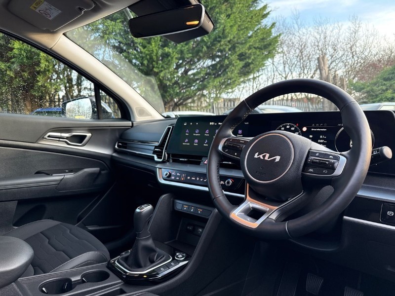 2025 (25) KIA SPORTAGE 1.6T GDi 157 48V ISG 3 5dr 4900337