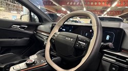 2025 (75) KIA SPORTAGE 1.6T GDi HEV GT-Line S 5dr Auto 4900574