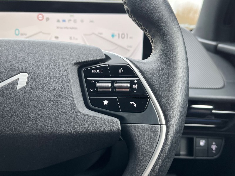 2022 (22) KIA EV6 166kW GT Line 77.4kWh 5dr Auto 4910736