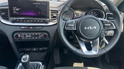2025 (75) KIA XCEED 1.0T GDi ISG 113 Pure 5dr 5545937