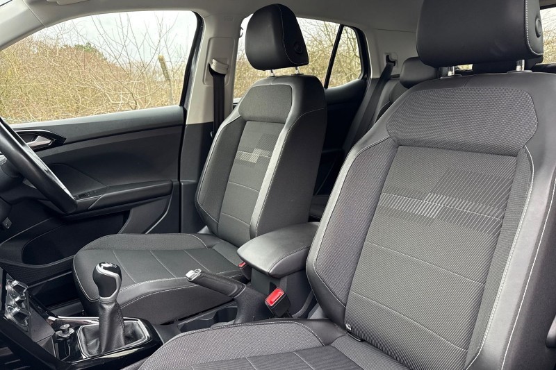 2023 (72) VOLKSWAGEN T-CROSS 1.0 TSI 110 Black Edition 5dr 4984857