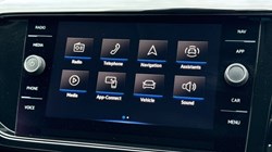 2023 (72) VOLKSWAGEN T-CROSS 1.0 TSI 110 Black Edition 5dr 4984851