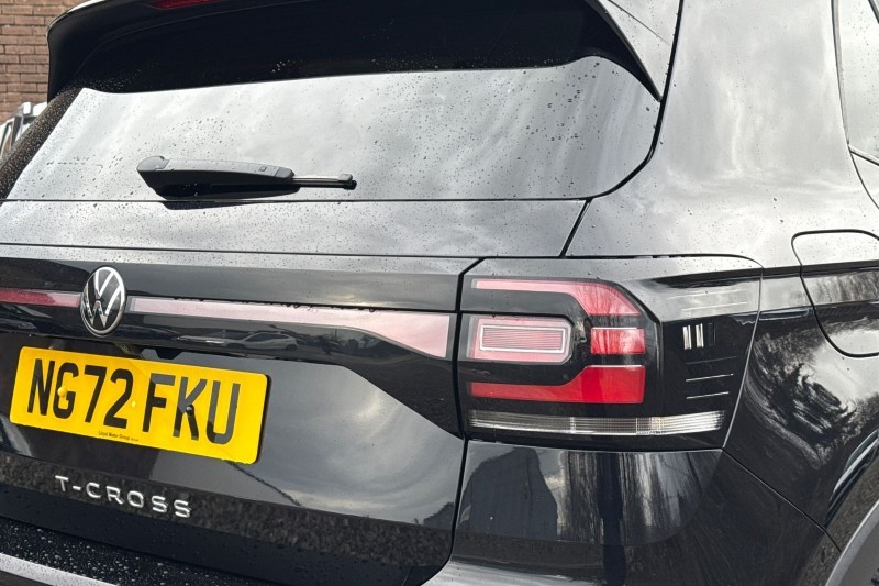 2023 (72) VOLKSWAGEN T-CROSS 1.0 TSI 110 Black Edition 5dr 4984865