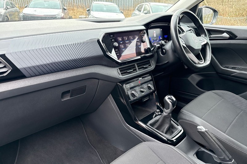 2023 (72) VOLKSWAGEN T-CROSS 1.0 TSI 110 Black Edition 5dr 4984858