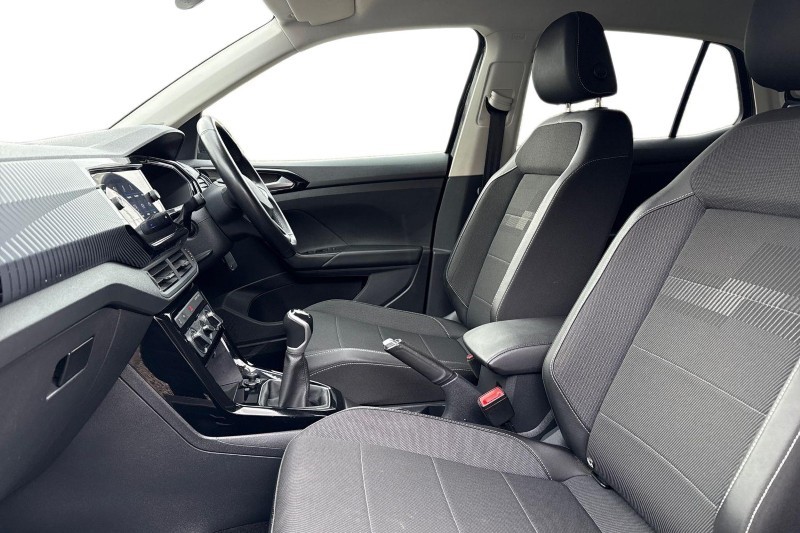 2023 (72) VOLKSWAGEN T-CROSS 1.0 TSI 110 Black Edition 5dr 4984833