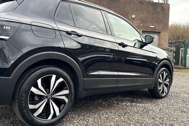 2023 (72) VOLKSWAGEN T-CROSS 1.0 TSI 110 Black Edition 5dr 4984861