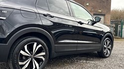 2023 (72) VOLKSWAGEN T-CROSS 1.0 TSI 110 Black Edition 5dr 4984861