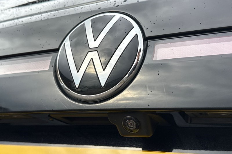 2023 (72) VOLKSWAGEN T-CROSS 1.0 TSI 110 Black Edition 5dr 4984867