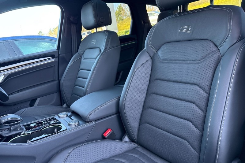 2025 (75) VOLKSWAGEN TOUAREG 3.0 V6 TDI 4Motion 286 Black Edition 5dr Tip Auto 5282340