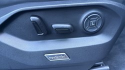 2025 (75) VOLKSWAGEN TOUAREG 3.0 V6 TDI 4Motion 286 Black Edition 5dr Tip Auto 5282325