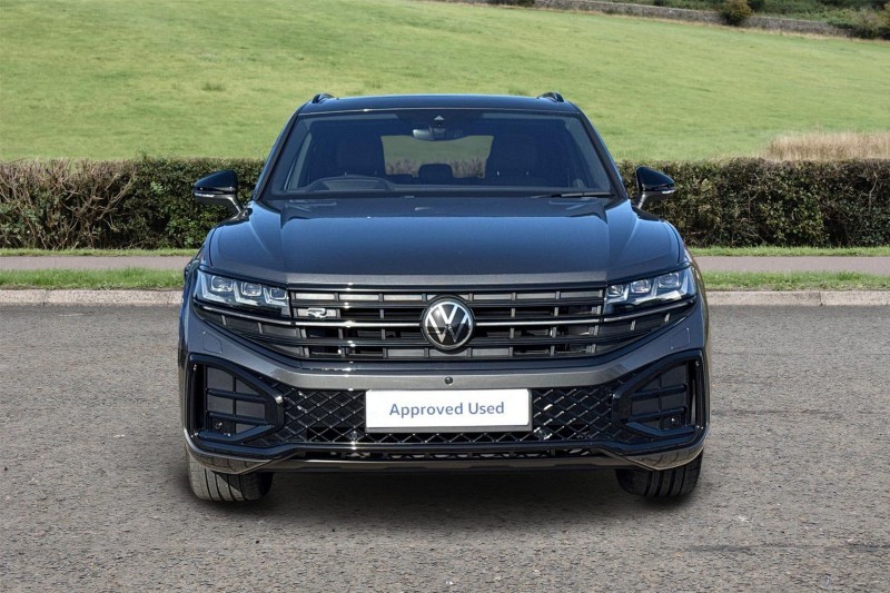 2025 (75) VOLKSWAGEN TOUAREG 3.0 V6 TDI 4Motion 286 Black Edition 5dr Tip Auto 5282317