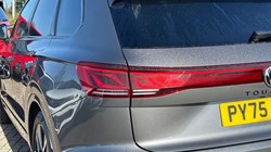 2025 (75) VOLKSWAGEN TOUAREG 3.0 V6 TDI 4Motion 286 Black Edition 5dr Tip Auto 5282347